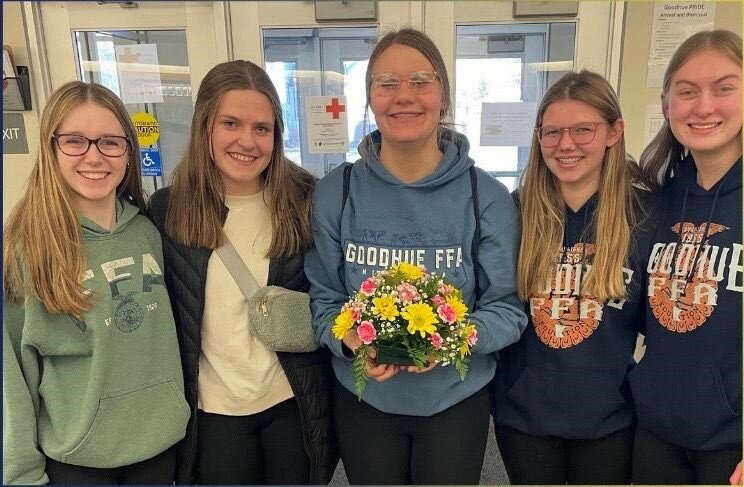 Earning a silver award in Floriculture at the recent Minnesota State FFA Convention was the Floriculture team of Summer Scheele, Kyla Nardinger, 丽塔·奥莱利(候补), 莉莲Raasch, 伊莎贝尔·德曼-哈特.  Teams gain experience through real-life activities such as working in the school's greenhouse.  古德休FFA温室的年度植物销售, 位于学校的西侧, 将是5月11日, 从早上9点到下午4点. The Goodhue FFA Alumni and Supporters group will also be there hosting a baked goods fundraiser.