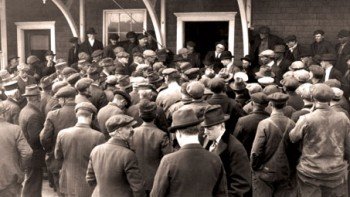 Nantucketers argue with an agent for the insurance company in April 1921, regarding their rights to salvage the coconut oil that washed ashore after the Gaelic Prince grounded on Great Round Shoal and pumped its cargo overboard.