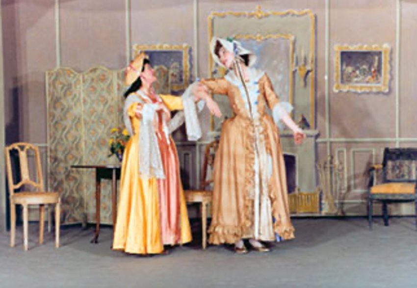 Lillian Wayne, left, and Marie Giffin in &quot;She Stoops to Conquer.&quot;