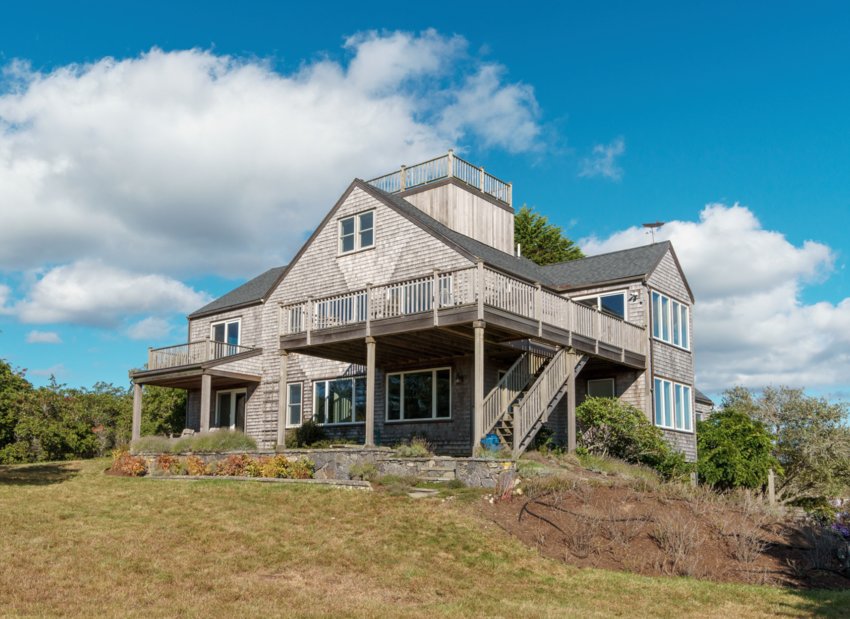 If privacy and water views are what you seek, look no further than this meticulously-maintained Eat Fire Spring Road property that has a four-bedroom, three-plus-bathroom main house and attached cottage with two bedrooms and one bathroom, all situated on 3.24 acres on the island&rsquo;s east end.