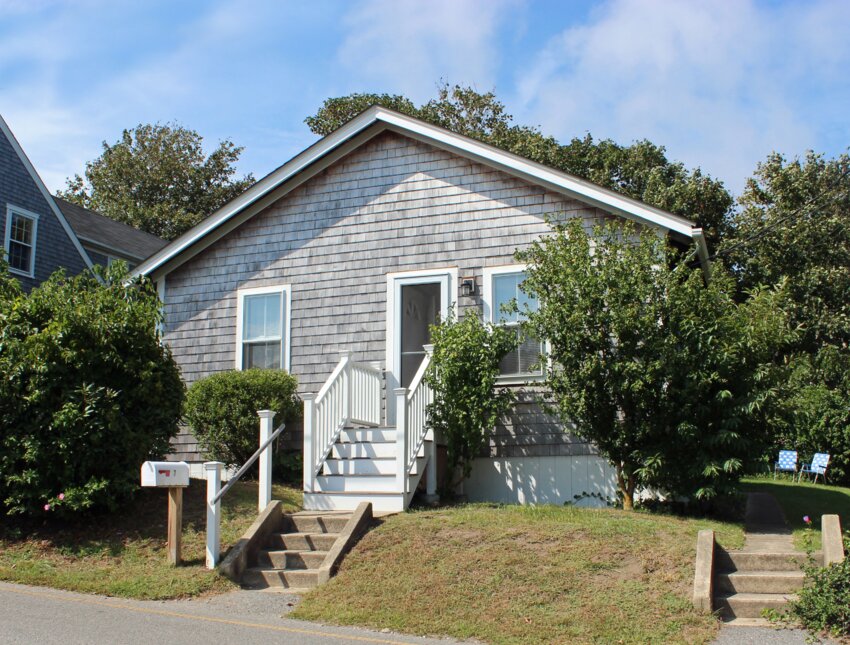 This two-bedroom, one-bathroom Back Street home is located on a peaceful street on the south side of historic downtown Nantucket.