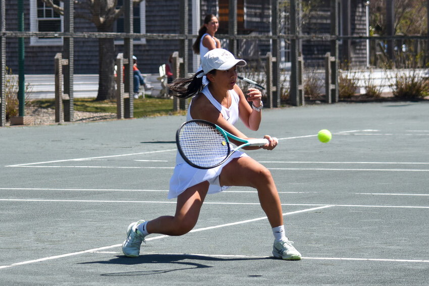Lauren Cutone lines up a volley during the Whalers&rsquo; 4-1 win Saturday against Martha&rsquo;s Vineyard.
