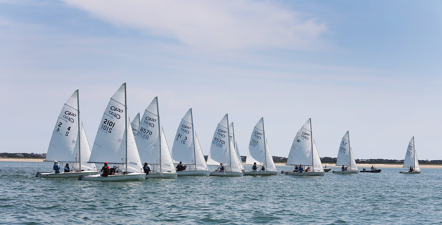 420s are lined up at the start of the race on Tuesday.