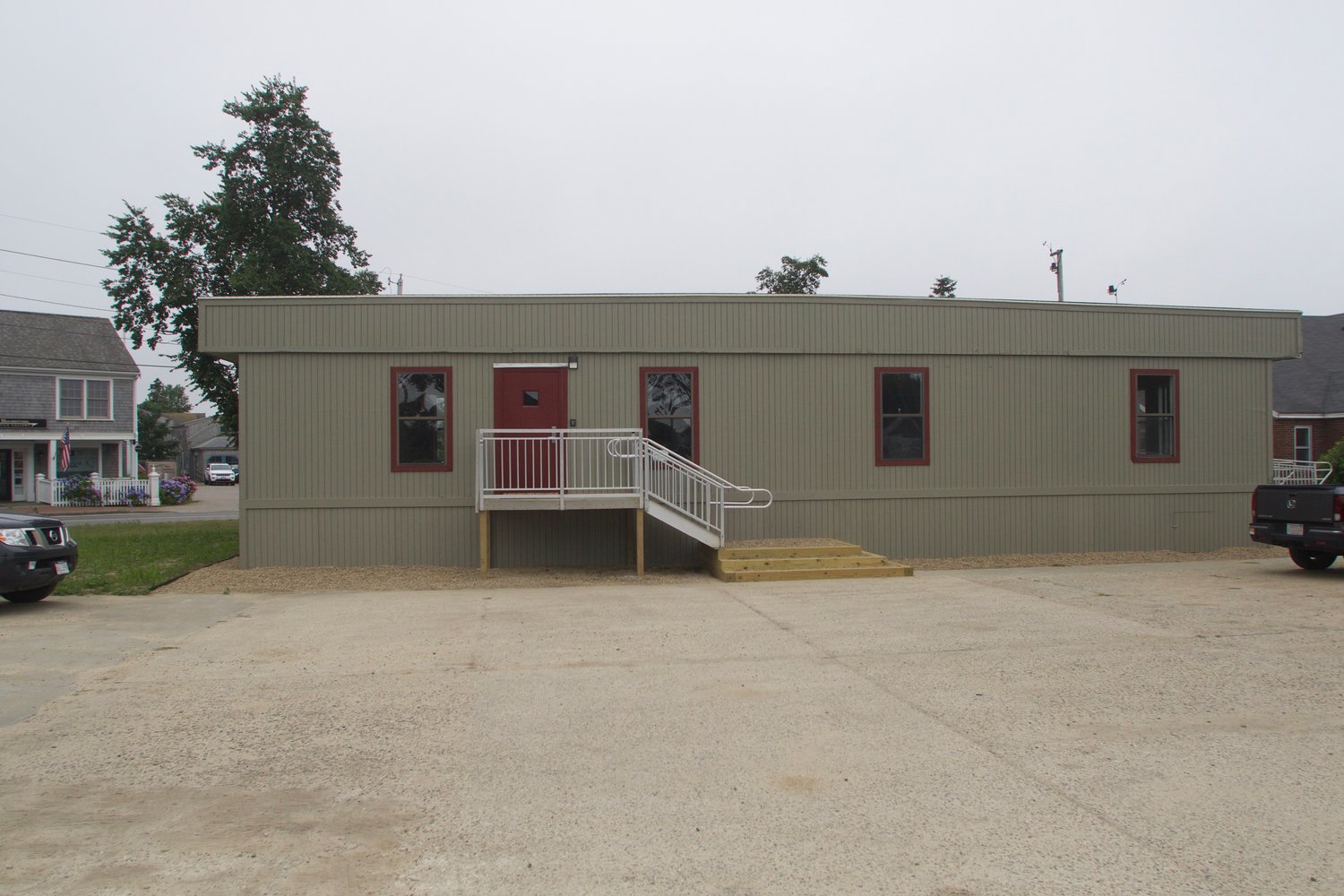 The town's modular trailer at the former mid-island fire station property.