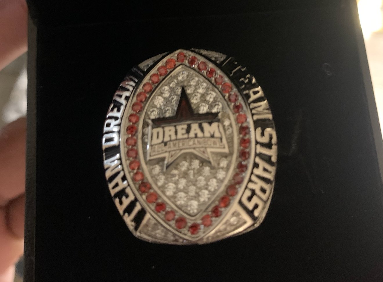 Each player who participated in the Dream All-American Bowl received a ring.
