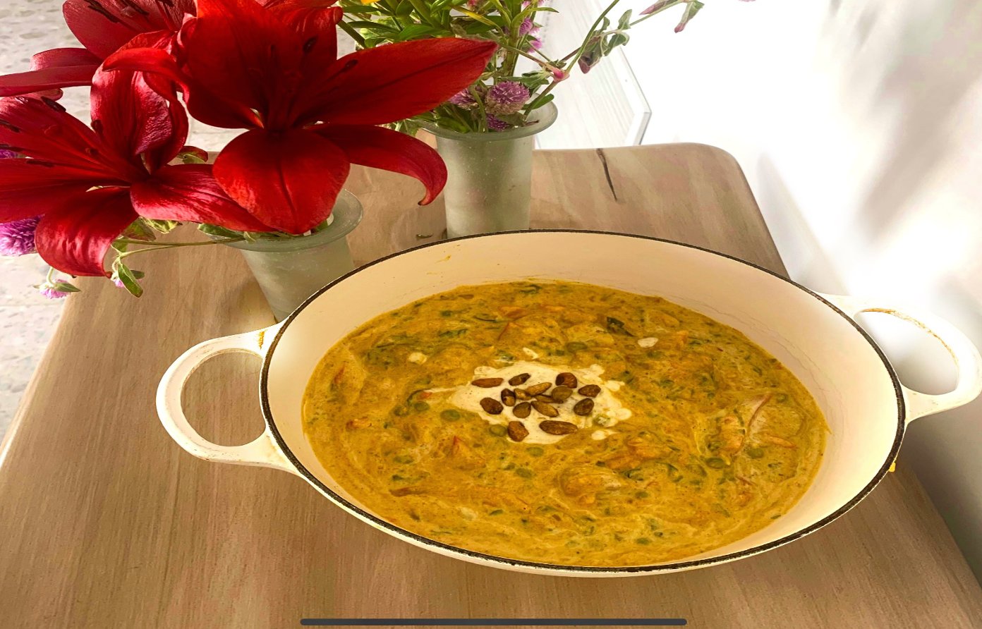 Korma, a mild, nutty, sweet, scented Indian sauce, is the perfect accompaniment to fingerling potatoes. It can be served alongside grilled or baked cod or lamb chops, or with pre-cooked chicken or salmon added directly to the sauce.