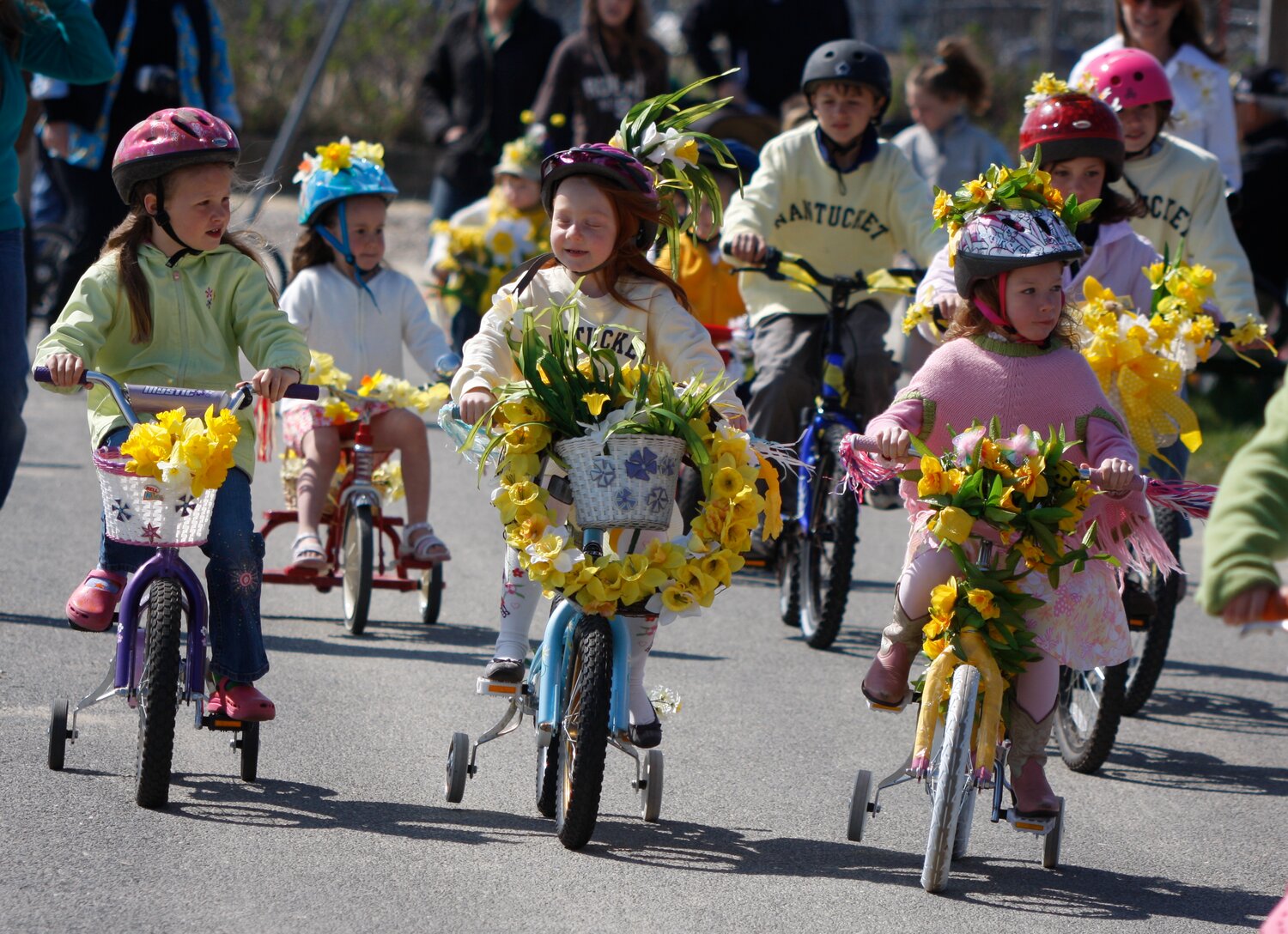 photo by Jim Powers--.Scene from the annual Daffodil Festival, Saturday, April 26, 2008.