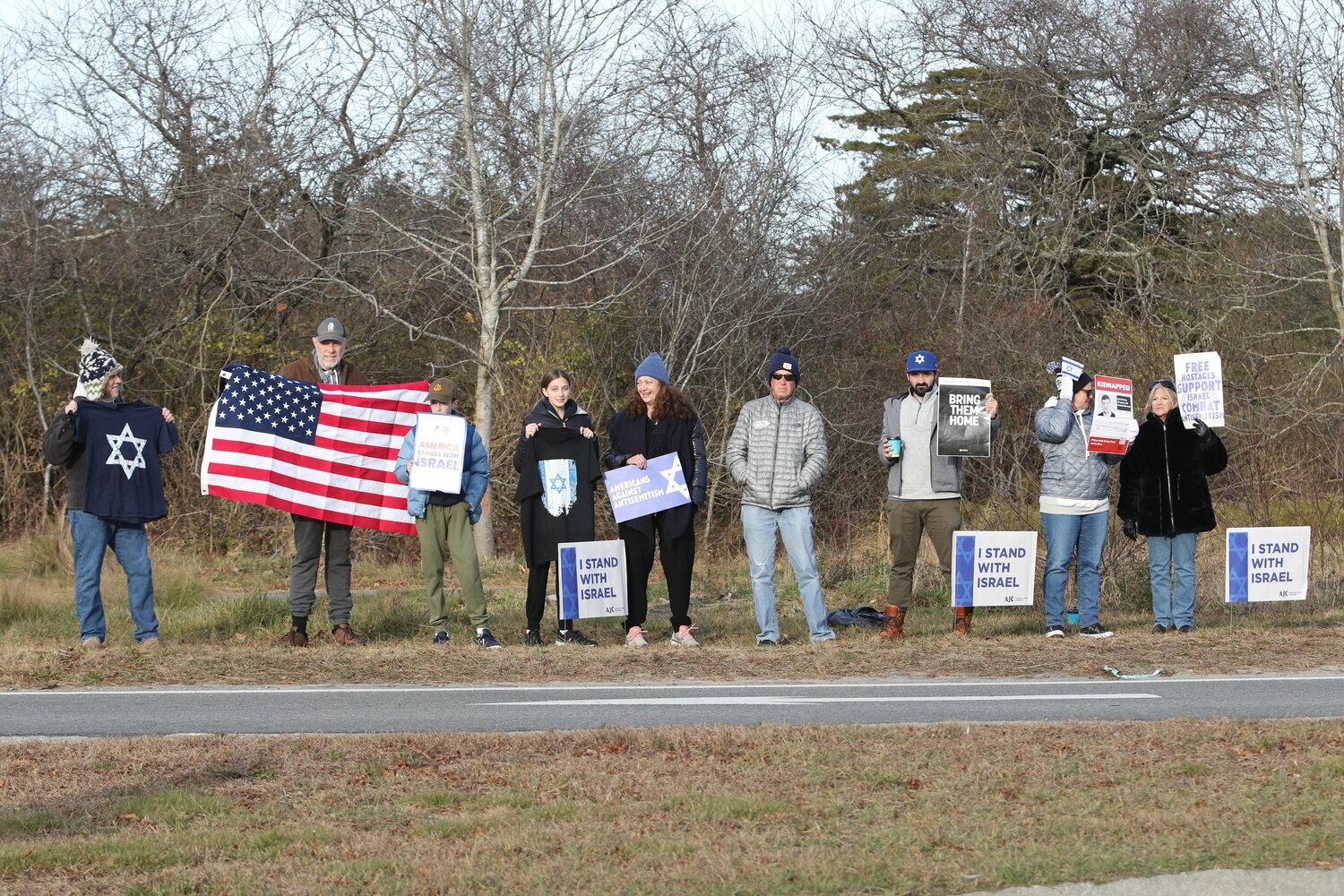 Pro-Israel protesters at the Milestone Rotary Saturday.