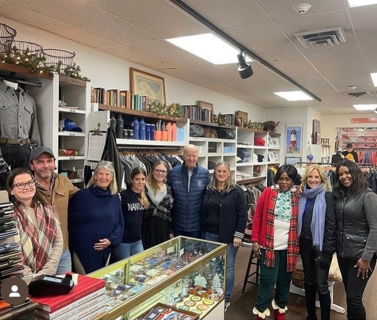 Biden popped into Murray's Toggery shop Saturday.