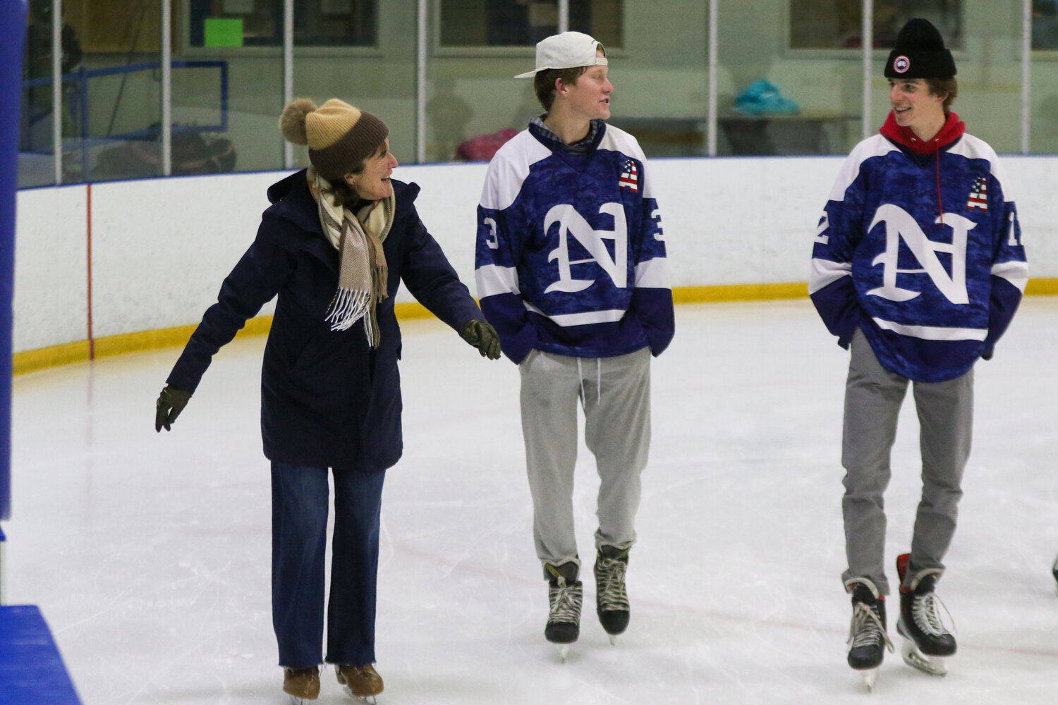 The varsity boys hockey team hosted an open skate Wednesday night at Nantucket Ice, where the Whalers were joined by family, alumni and youth hockey players.