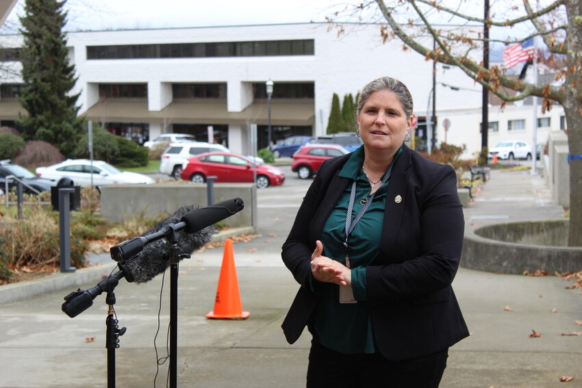Police Chief Michelle Bennett speaks at a news conference. (File photo Brian Soergel/Edmonds Beacon)