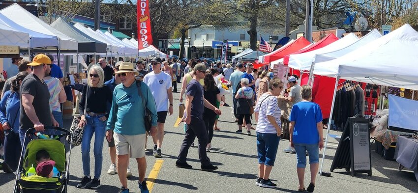 Expect crowds at this year's first edition of the Summer Market. Photo from 2023.