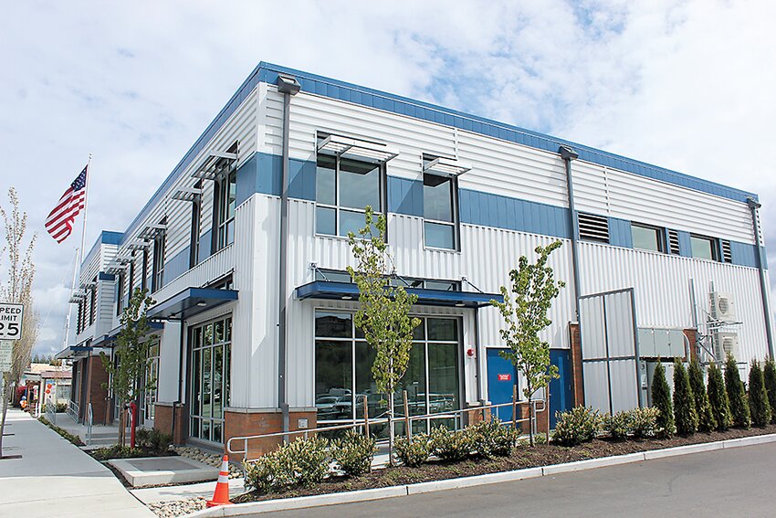 New Port of Edmonds administration and maintenance building. (Photo by Brian Soergel / Edmonds Beacon)