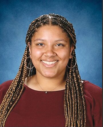 Samarra Smith – Girls Golf (Photo courtesy Meadowdale High School)