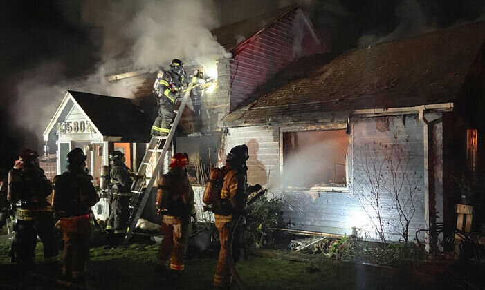 Two injured in Picnic Point house fire - Mukilteo Beacon