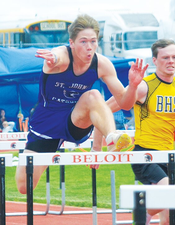 Tyson Gates earned silver medals in the 110m hurdles with a time of 15.92 and in the 300m hurdles with a time of 42.96. He was also a part of the fifth place 4x100m relay team of Cadyn Brummer, Tyson Gates, Henry Holdren, and Edward Horinek with a time of 45.88