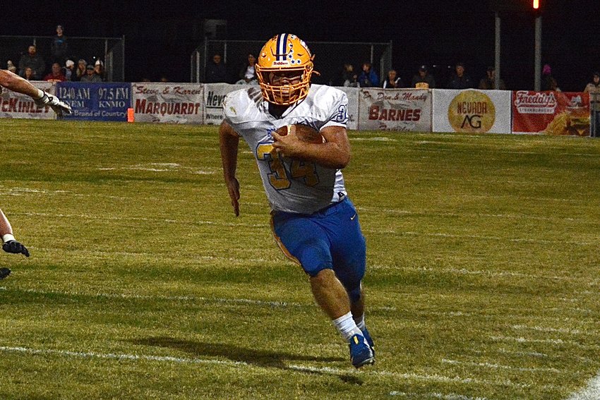 Liberator EJ Ingram carries the ball, looking for an open path.