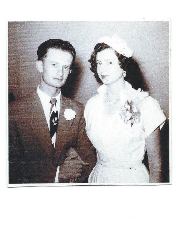 Harold and Mary Jo Reynolds pose for a wedding photo in 1955.