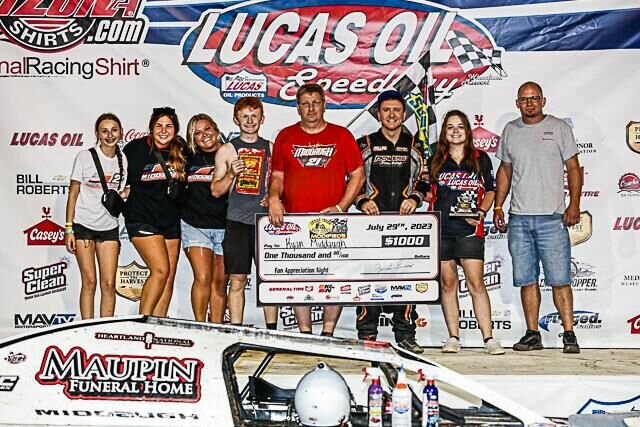 Ryan Middaugh of Fulton continued his outstanding 2023 season with another Cedar Creek Beef Jerky USRA Modified victory on Saturday night at Lucas Oil Speedway.