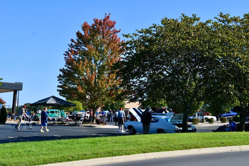 Saturday, Sept. 30, a crowd enjoyed the Central Care Cancer Center car show and the view of the trees starting to look like fall even though the temperatures felt like summer.   STAFF PHOTO/LINDA SIMMONS