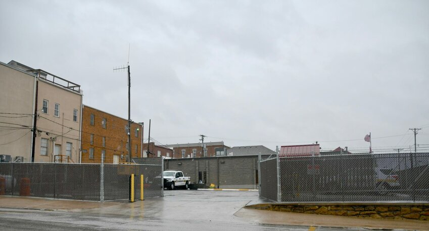 The newly constructed fence around the Polk County Jail's west entrance.&nbsp;