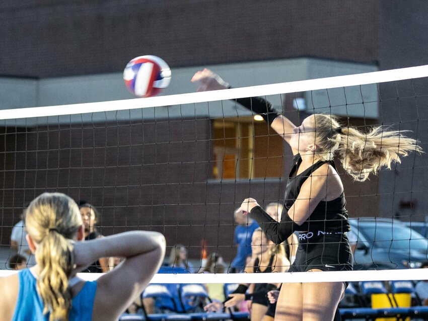 Captain Meghan Howard shows off her power.   STAFF PHOTOS/BOB CAMPBELL