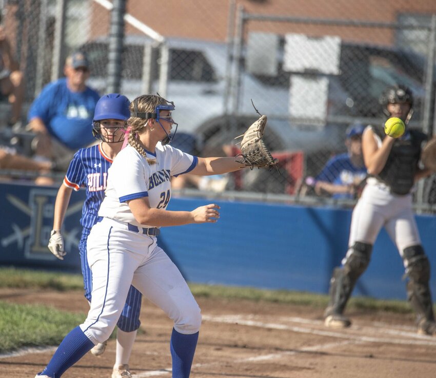 #24 Aubry Funk records the out for the Lady Liberators.   STAFF PHOTO/BOB CAMPBELL