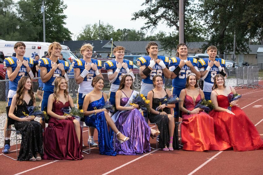 Homecoming court seated left to right; Avery Hofstetter, Brodie Fugere, Ellen Garber, Queen Sydney Waters, Caitlyn Cribbs, Asa Scholten, Adelyn Seay. Standing left to right; Connor Neal, Mason McCurry, Gardner Casey, Maddux NeSmith, Garretson Cook, Brant Sawyers, Daniel Kozlowski.


STAFF PHOTO/BOB CAMPBELL