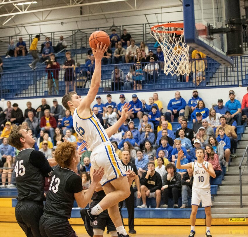 Canyon Adams goes for two points.


STAFF PHOTO/BOB CAMPBELL