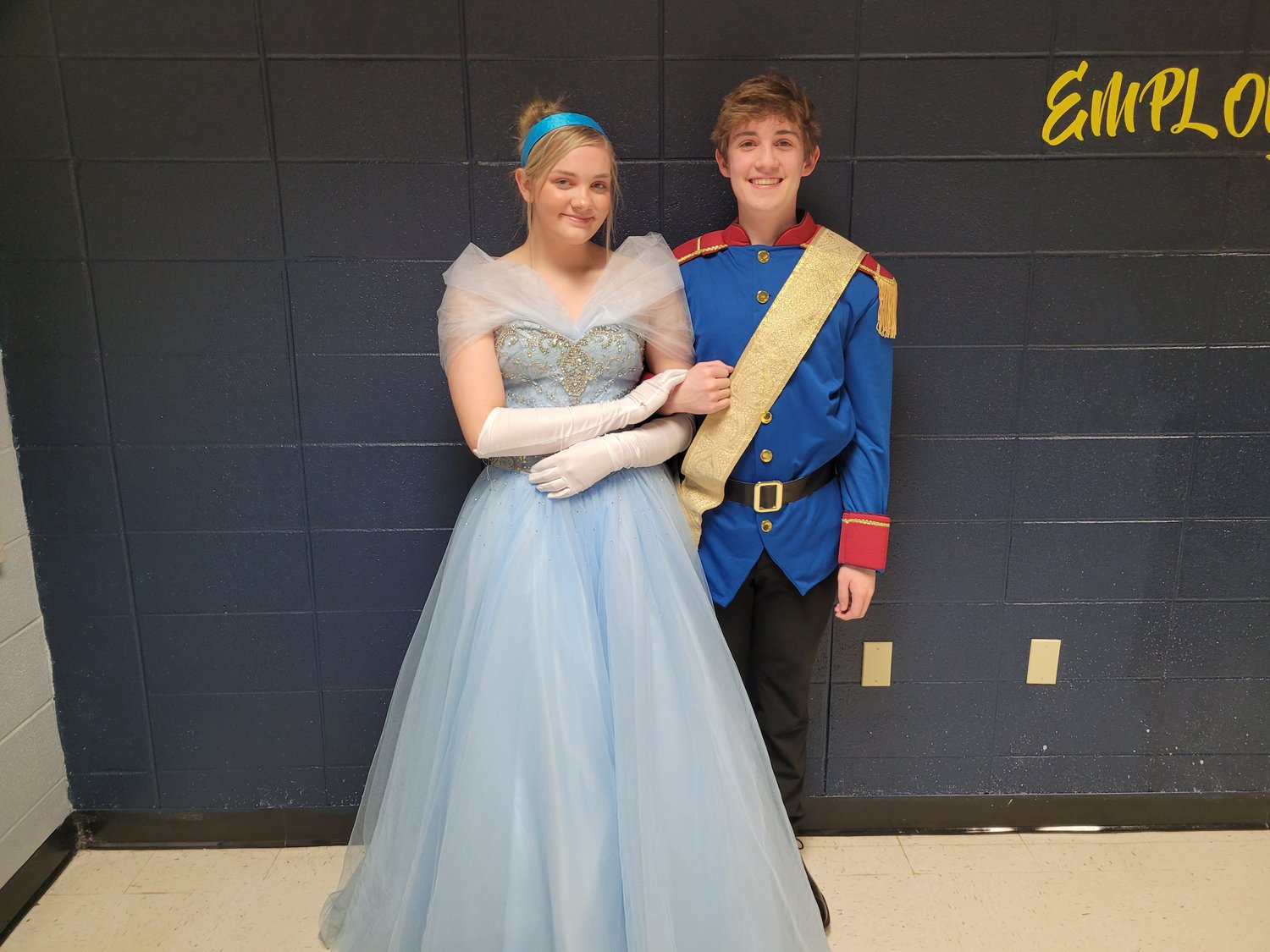 Cade Gervais and Isabella Kindrick are Prince Charming and Cinderella.