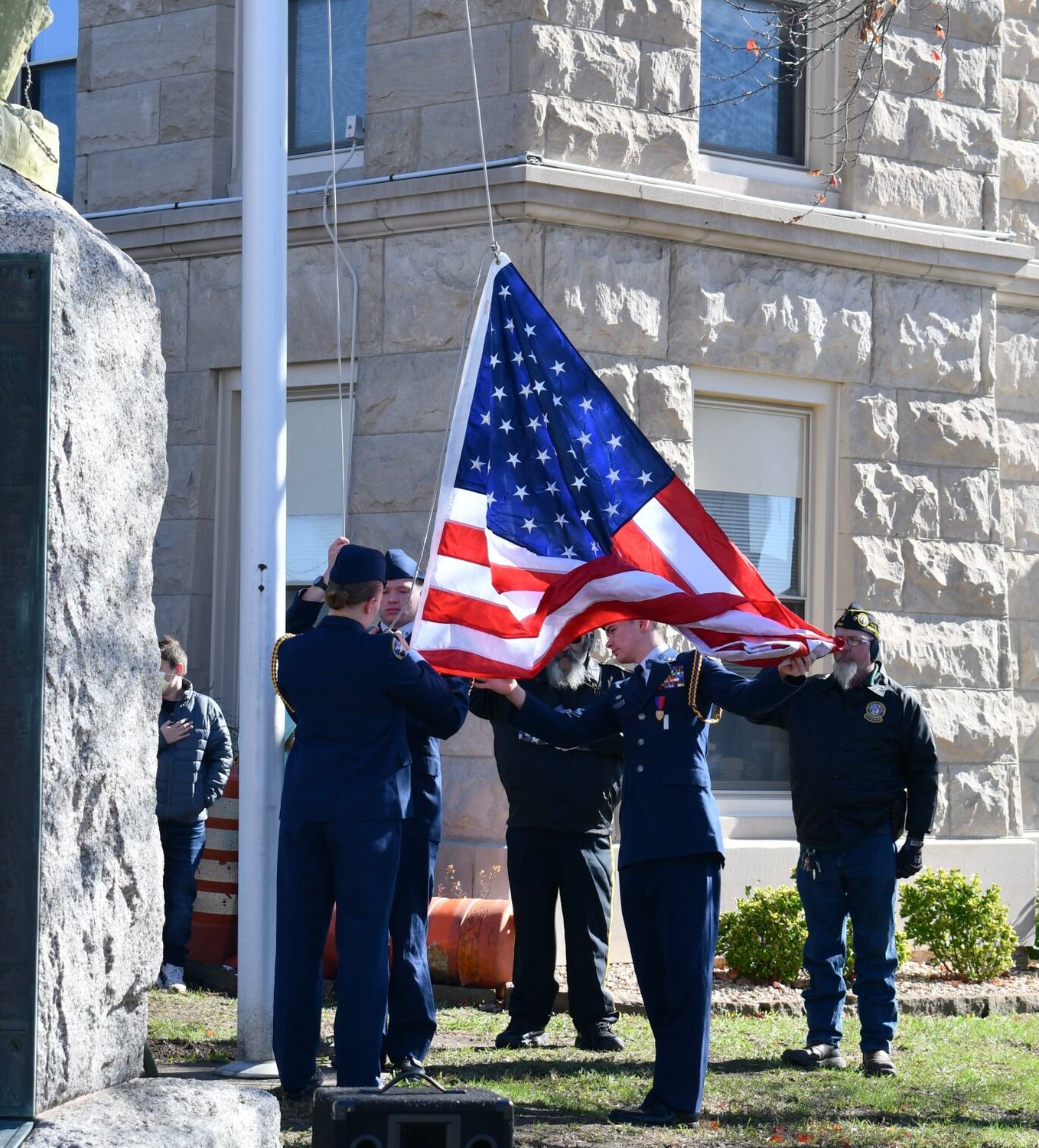 Members from Bolivar JROTC proudly raise the new flag on the courthouse lawn.


STAFF PHOTO/LINDA SIMMONS