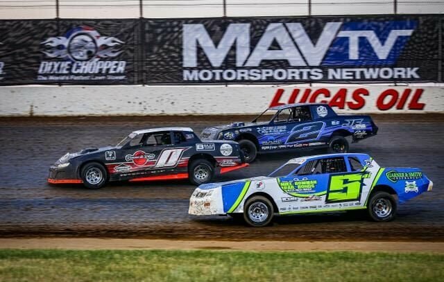 The Midseason Championships are set for Saturday night at Lucas Oil Speedway, and BH-FP readers can get discounted tickets to the race. In the O’Reilly Auto Parts Stock Cars, Mason Beck (0) leads Rob White (5) by just two points.
