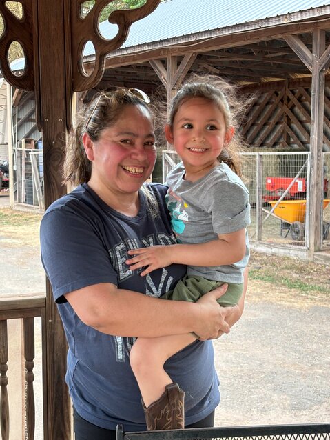 Mom and daughter enjoy the Bristoe Station horseback riding event at Silver Eagle Stable.