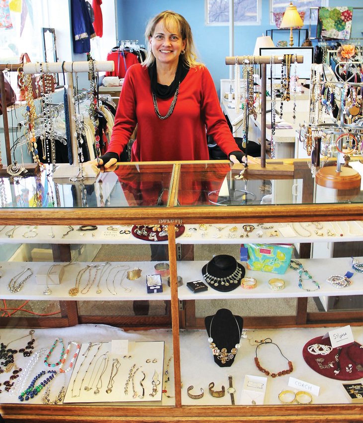 Business booming in high-end consignment shops, Community