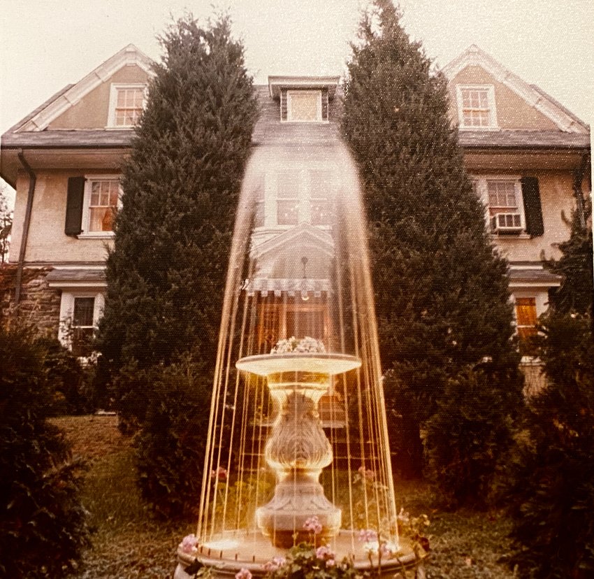Young Stevie became eerily transfixed by the Baleroy mansion fountain after his brother Meade saw a reflection of his skeleton in the water.