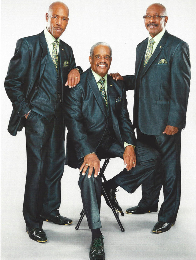 Russell Thompkins, Jr. (center) is still touring with his new group (since 2004), Russell Thompkins, Jr. and the New Stylistics, which also features Raymond Johnson and Jonathan Buckson.