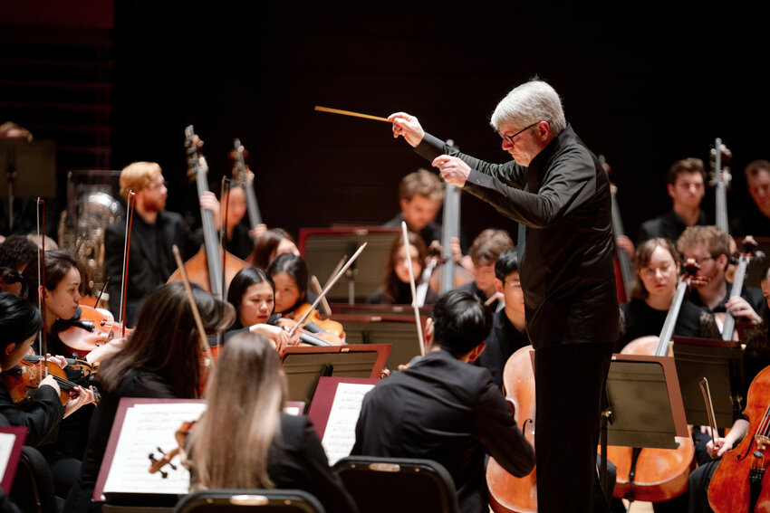 Michael Stern conducts the Curtis Symphony Orchestra in a performance of works by Gabriela Ortiz, Samuel Barber and Hector Berlioz.