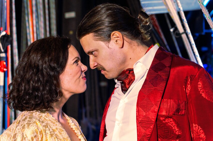 Chris Cherin (right) plays Fred Graham to Jennie Eisenhower&rsquo;s Lilli Vanessi, the battling exes in Quintessence Theatre Group&rsquo;s production of Cole Porter&rsquo;s &ldquo;Kiss Me Kate,&rdquo; running through Jan. 5 at the Sedgwick Theater in Mt. Airy.