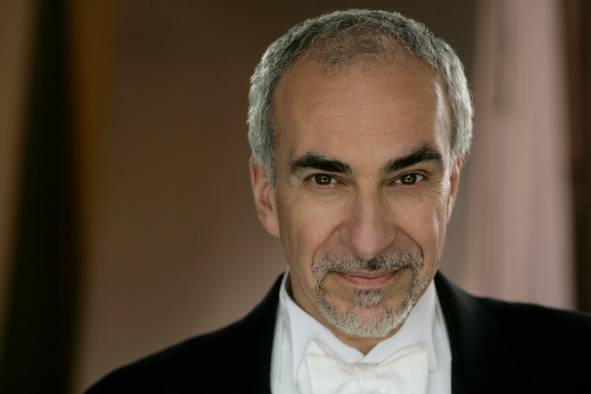 Conductor Joseph Colaneri, music director of the Glimmerglass Festival and a conductor with the Metropolitan Opera in New York, will make his debut with the Academy of Vocal Arts April 26 for a series of performances of Pietro Mascagni&rsquo;s  &ldquo;L&rsquo;amico Fritz.&quot;