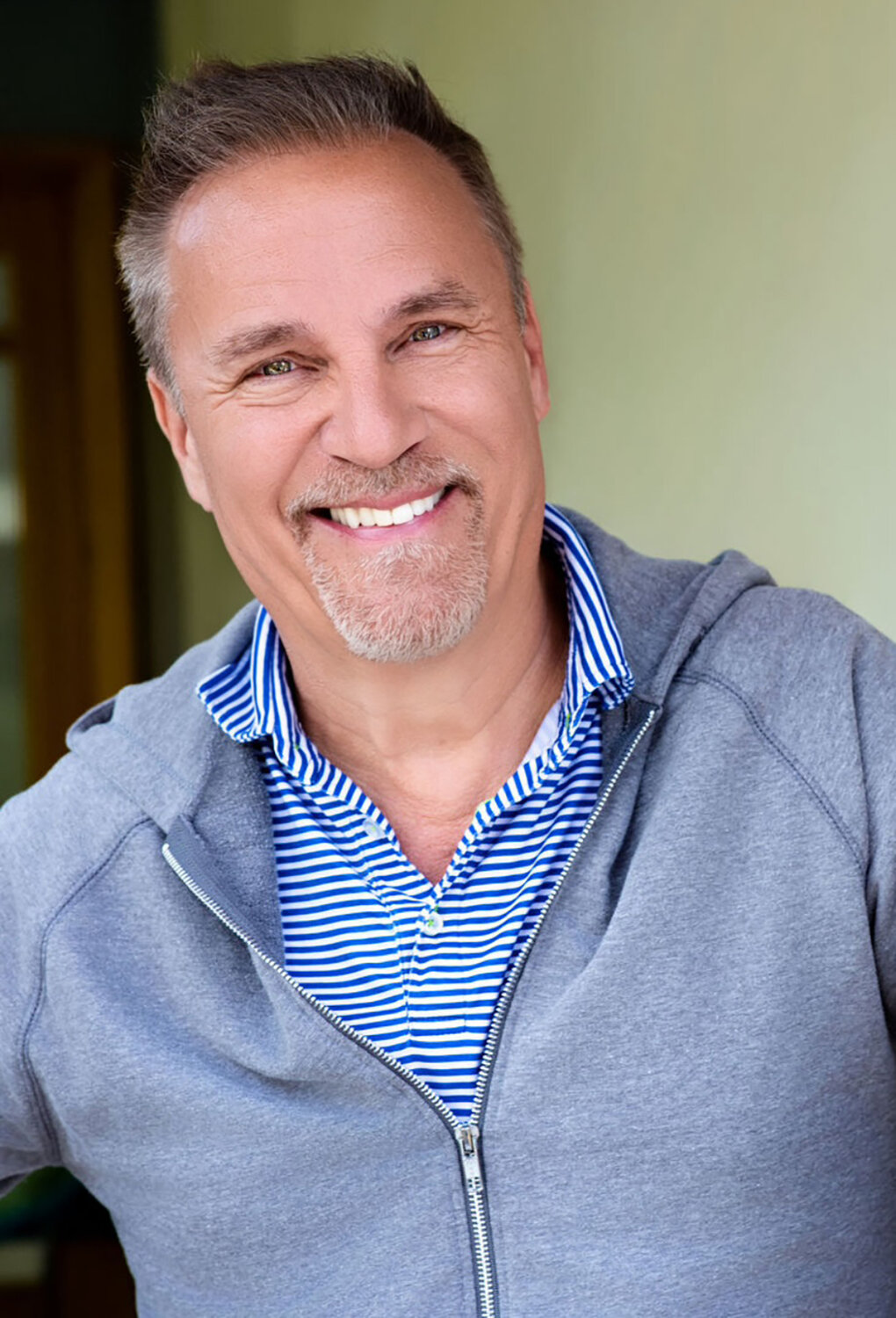 Wyndmoor native and major stand-up comic returns - The Chestnut Hill Local