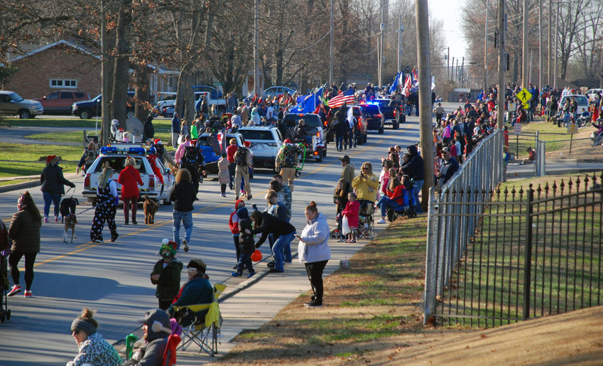 Photo Gallery Nixa Christmas Parade 2020 Christian County Headliner News