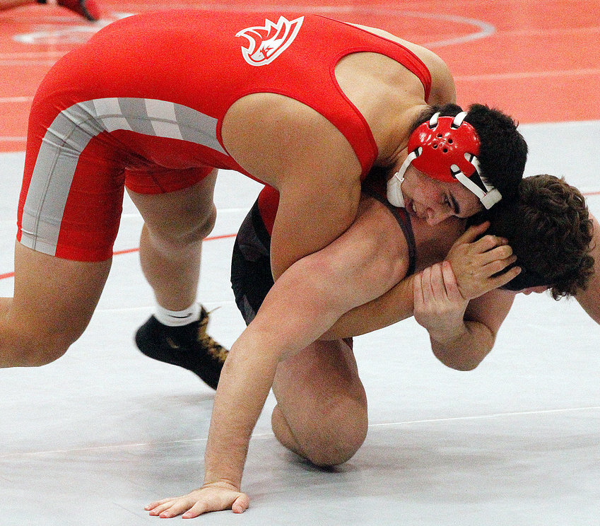 NIXA&rsquo;S JOHN GHOLSON enters Districts with a 30-5 record.