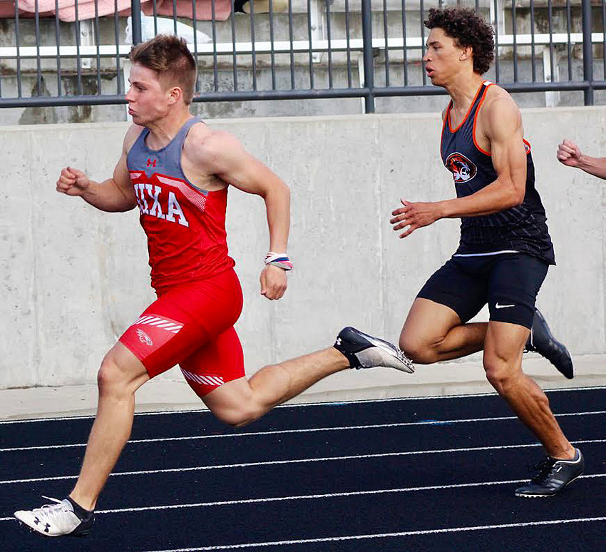 NIXA&rsquo;S AUSTIN MCCRACKEN breaks from the pack in the 100 at the Republic Relays.