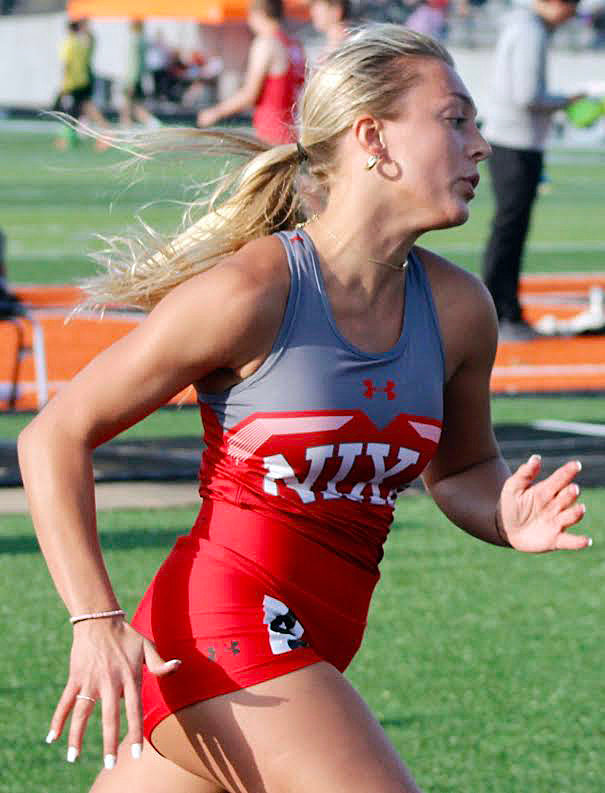 NIXA&rsquo;S ALI KAMIES races to a win in the 200 at the Republic Relays.