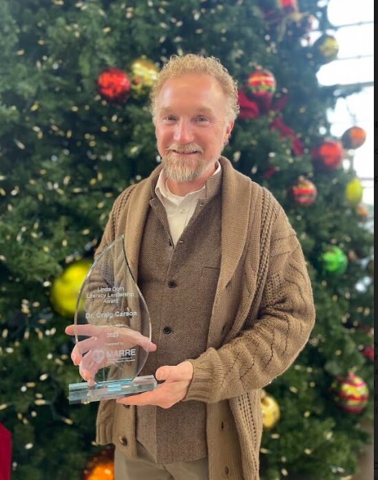 Dr. Craig Carson received the Linda Dorn Leadership Award at the Missouri Association of Reading Recovery Educators conference Dec. 14, 2023.