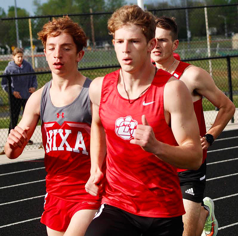 OZARK’S NOLAN MOELLER races toward a second-place finish in the 1,600 at the Republic Relays last week.