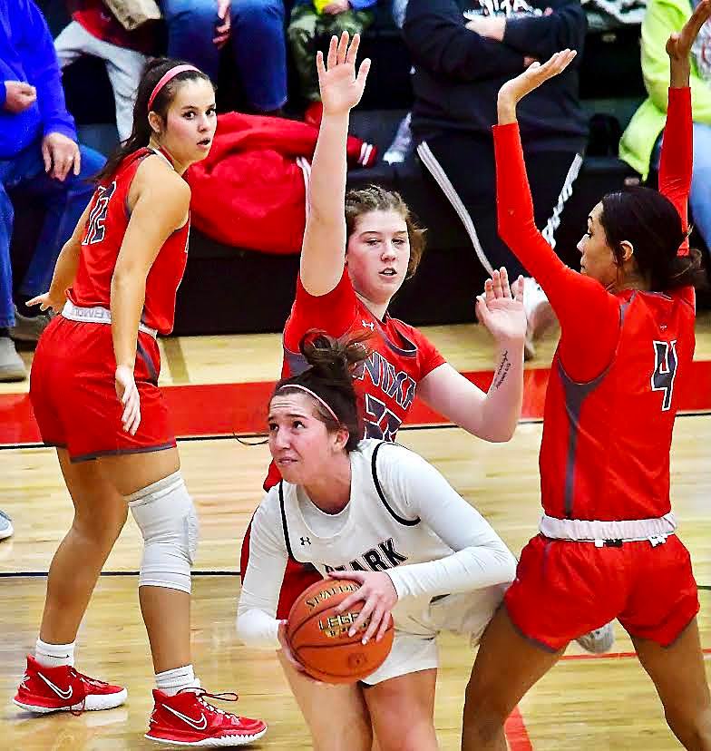 OZARK'S SYDNEY HAMPTON finds an opening.