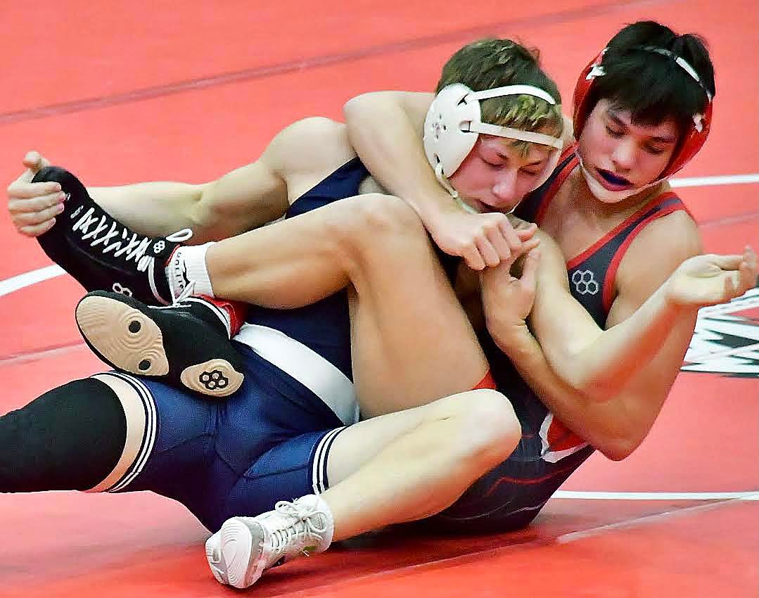 NIXA'S CURTIS GLOSSIP gains control at 144.