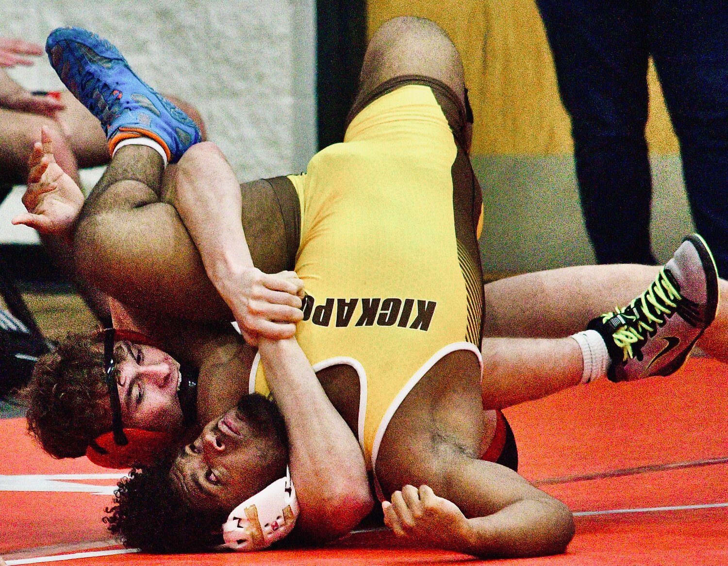 OZARK'S JOHNNY WILLIAMS takes control of his opponent.