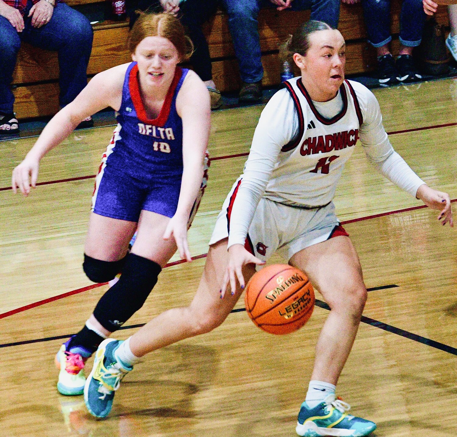 CHADWICK'S ELLA HERD makes a move to the bucket.